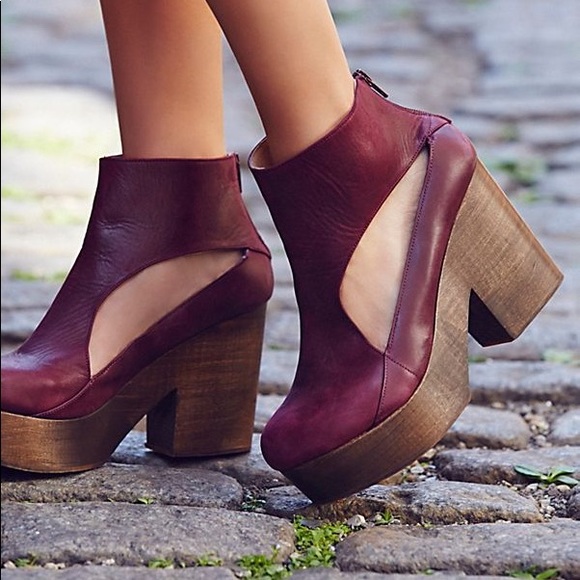 Free People Shoes - Free People Horizon Clog Platform High Heel Shoe